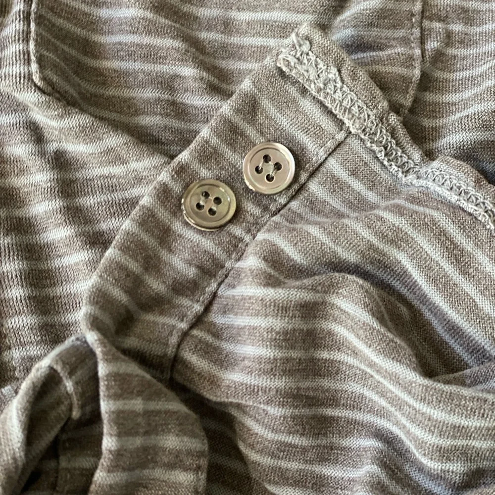 Standard James Perse blue and grey striped knit side panel shirt size 1 - Picture 12 of 14